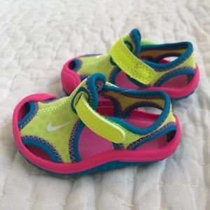 NWT Nike Baby Girl Sandals
